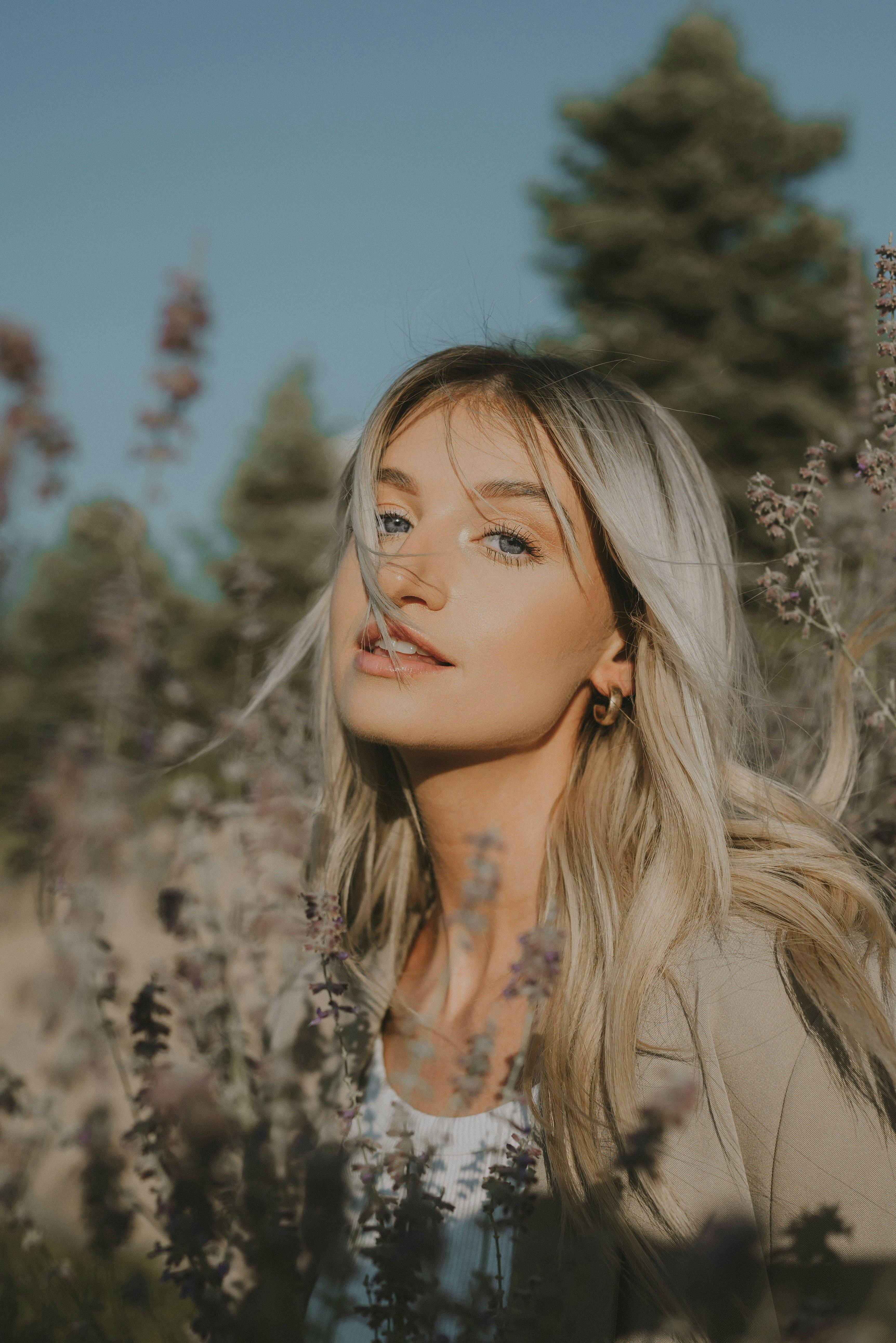 Hero Image - Beauty in field